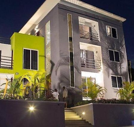 Nuben Court- Kumasi City Bagian luar foto