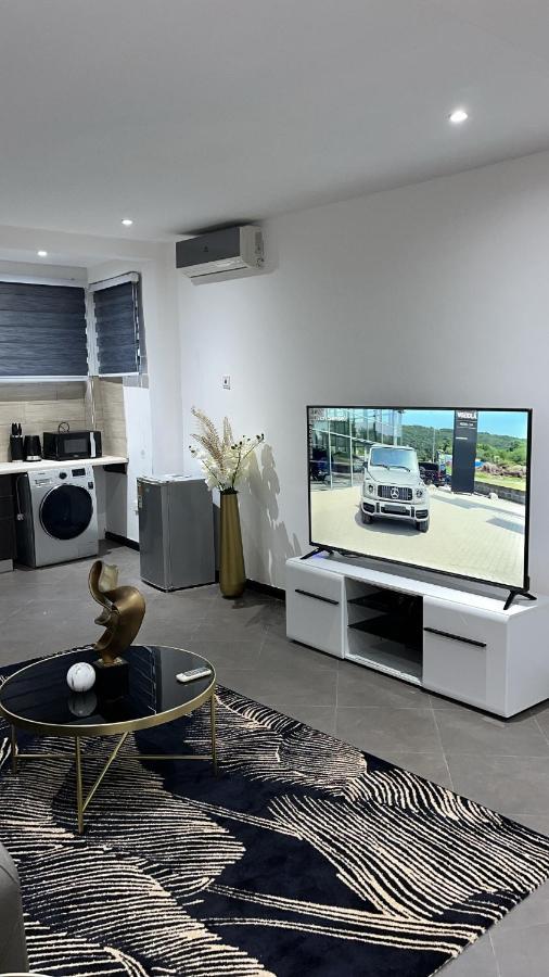 Nuben Court- Kumasi City Bagian luar foto